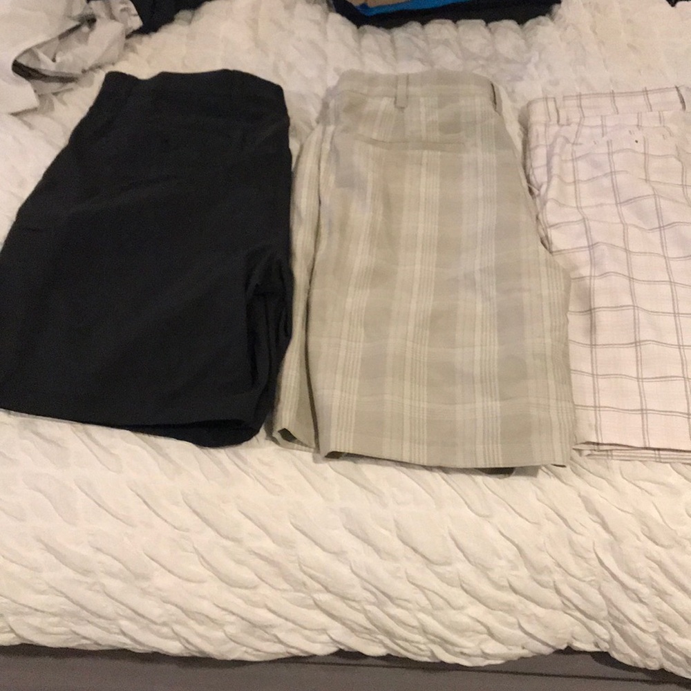 Set of three golf shorts 36